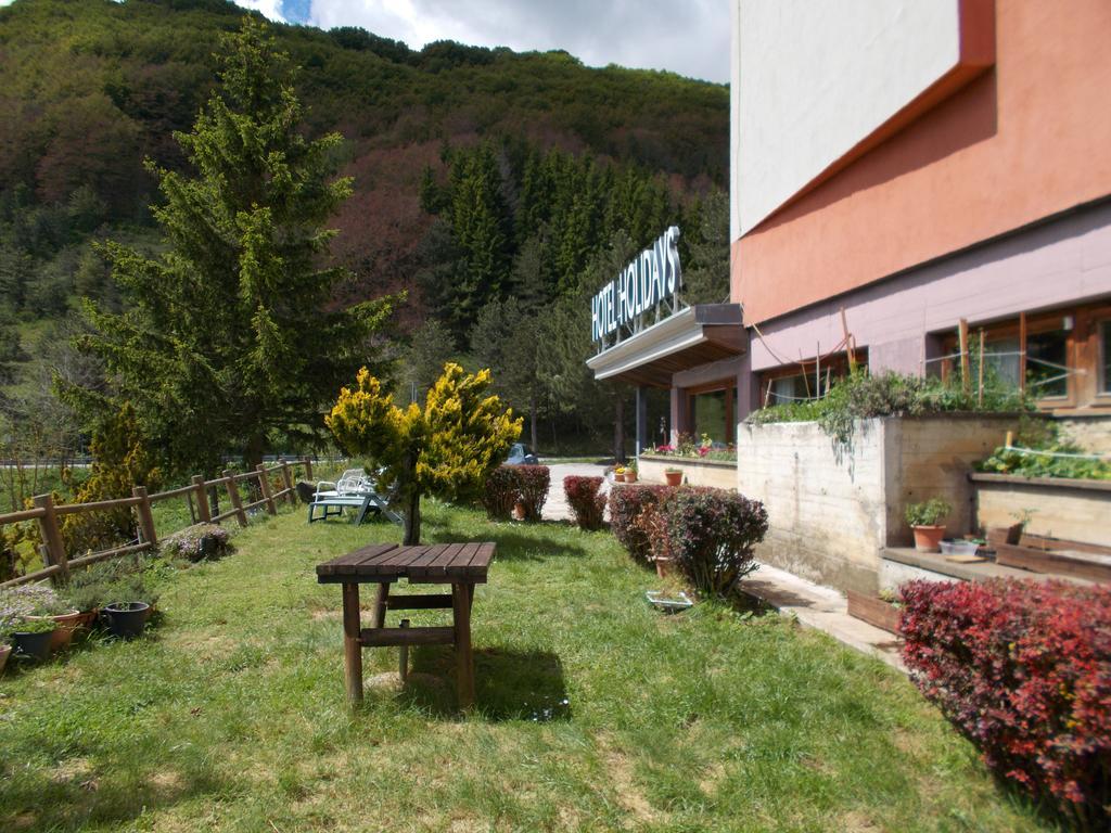 Hotel Holidays Roccaraso Kültér fotó